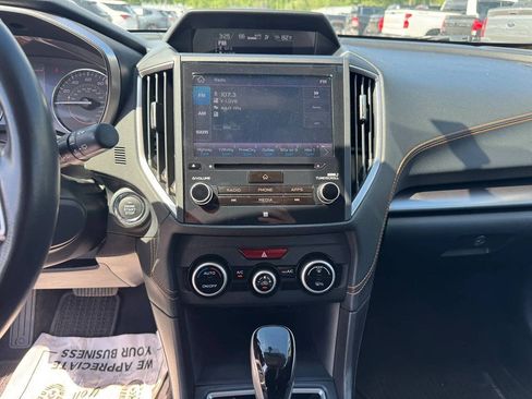 Used 2021 Subaru Crosstrek 2.5i Limited w/ Moonroof Package 1 AWD/4WD image 7