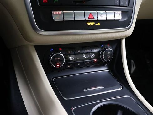 Used 2018 Mercedes-Benz CLA 250 CLA 250 image 22