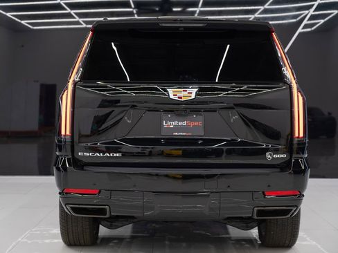 Used 2026 Cadillac Escalade ESV Sport image 15