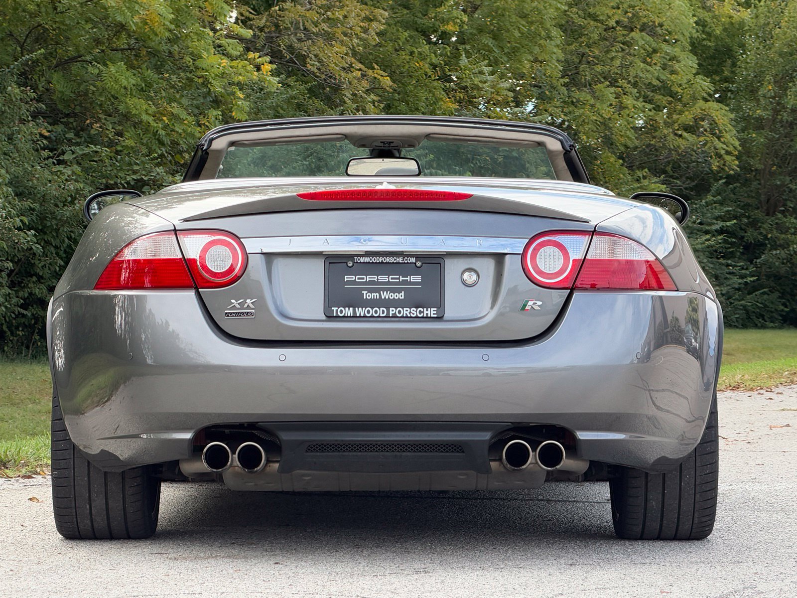 Used 2009 Jaguar XKR R RWD image 9