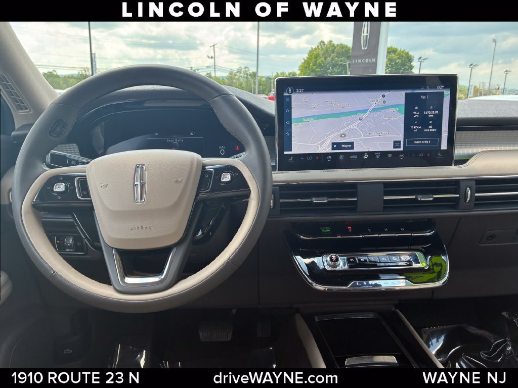 Certified 2023 Lincoln Corsair AWD image 24