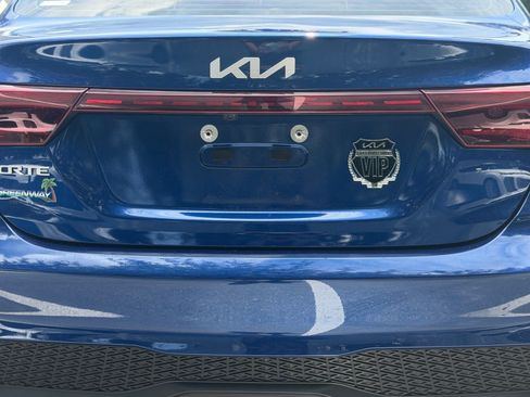 Certified 2024 Kia Forte LXS FWD image 40