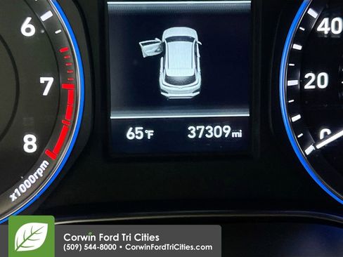 Used 2019 Hyundai Kona SE AWD/4WD image 2