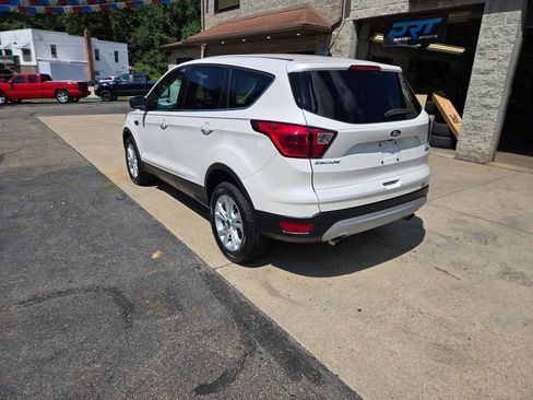 Used 2019 Ford Escape SE AWD/4WD image 5
