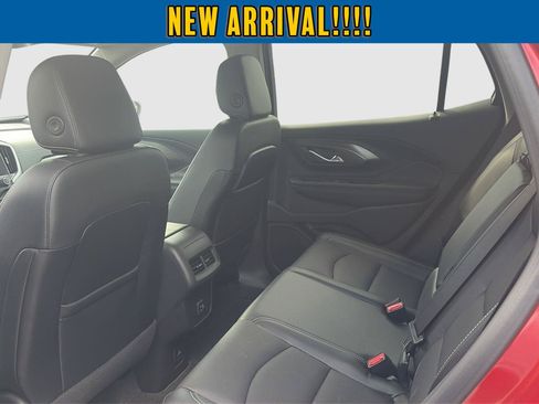 Used 2023 GMC Terrain SLT w/ Infotainment Package II AWD/4WD image 28