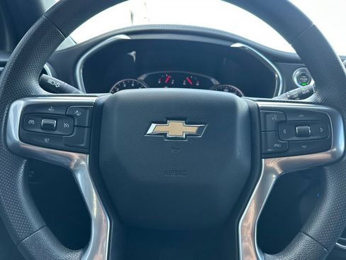 Used 2022 Chevrolet Blazer LT image 23