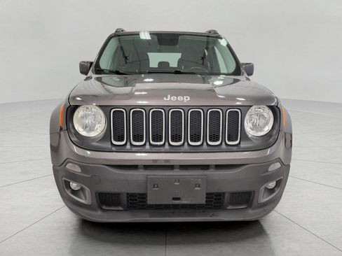 Used 2016 Jeep Renegade Latitude image 9