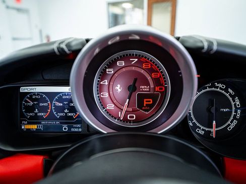 Used 2017 Ferrari California T image 50