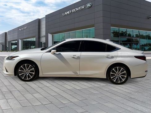 Used 2020 Lexus ES 350 w/ Premium Package FWD image 2