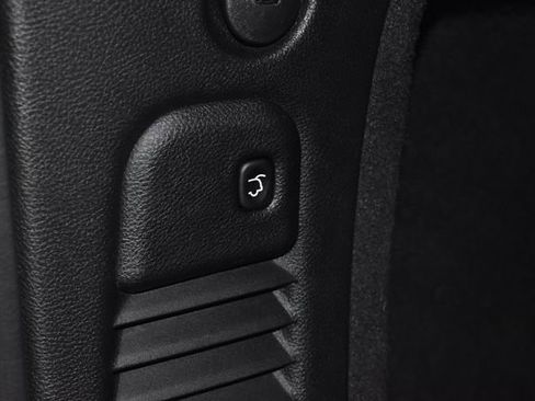 Used 2021 Dodge Durango R/T image 37