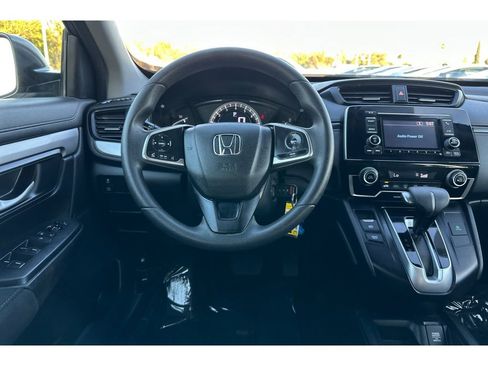 Used 2018 Honda CR-V LX image 10