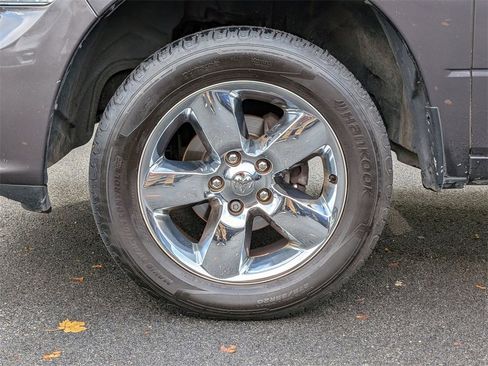 Used 2018 RAM 1500 Express w/ Express Value Package image 25