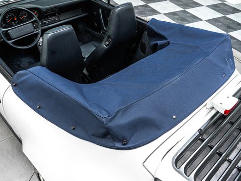 Used 1989 Porsche 911 Carrera RWD image 33
