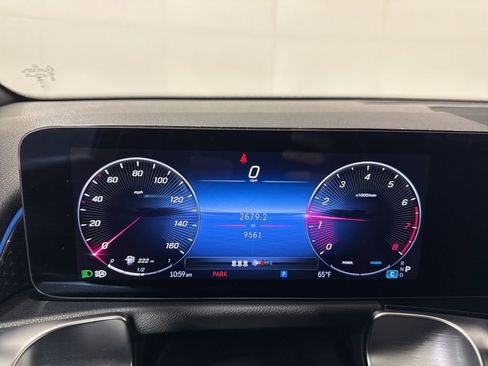 Used 2025 Mercedes-Benz GLB 250 4MATIC image 28