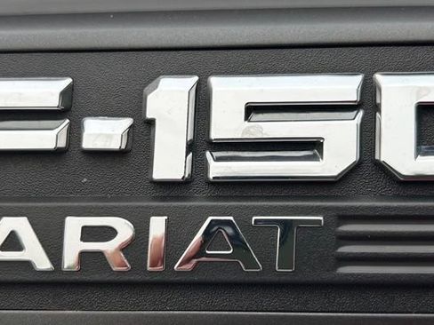 Used 2022 Ford F150 Lariat w/ Equipment Group 502A High AWD/4WD image 43