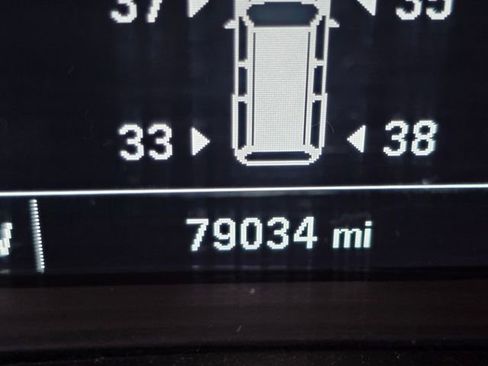 Used 2020 Chevrolet Equinox LS w/ LS Convenience Package FWD image 17