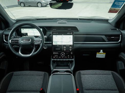 New 2026 GMC Terrain Elevation w/ Black Edition AWD/4WD image 13