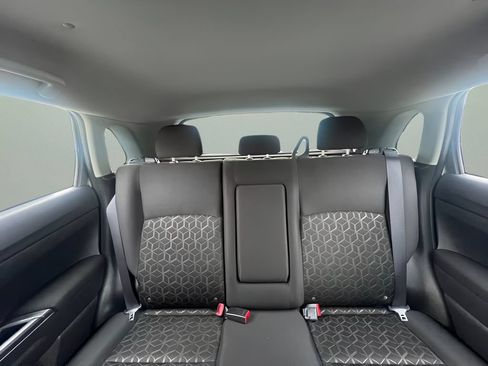 Used 2024 Mitsubishi Outlander Sport AWD image 14