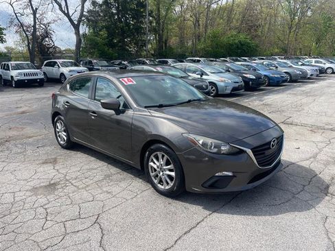 Used 2014 MAZDA MAZDA3 i Touring FWD image 3