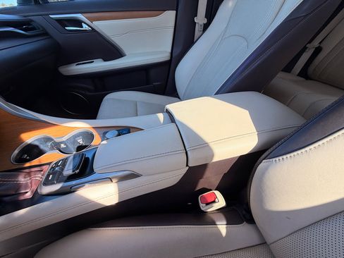 Used 2017 Lexus RX 350 FWD w/ Premium Package image 15