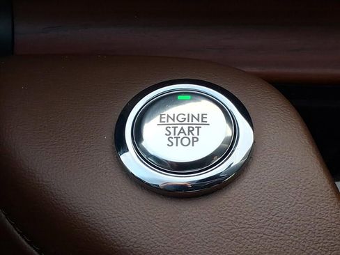 Used 2023 Lincoln Aviator Reserve w/ Equipment Group 201A image 27