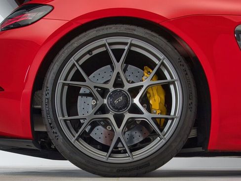 Used 2023 Porsche 718 Cayman GT4 RS image 16