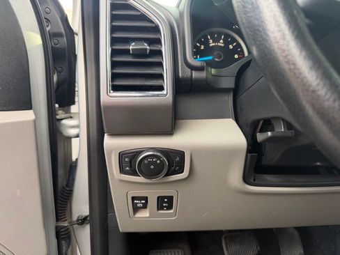 Used 2016 Ford F150 XLT w/ Equipment Group 302A Luxury RWD image 27