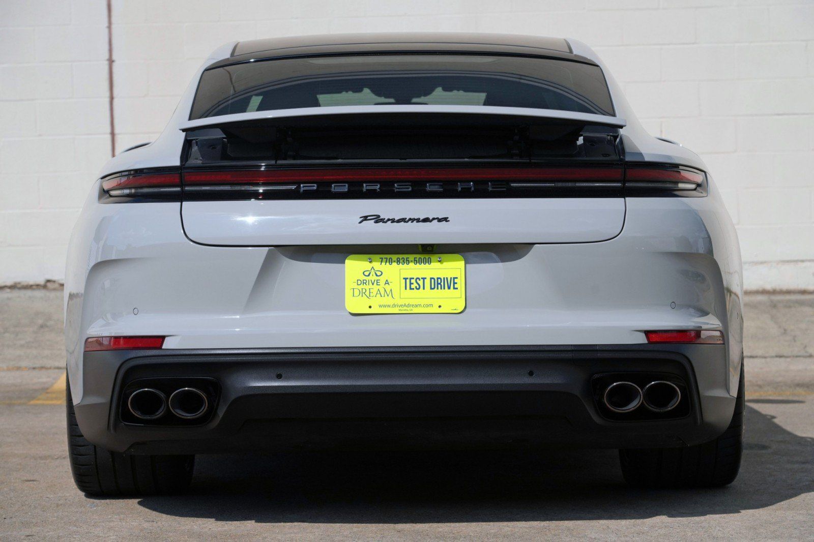 Used 2025 Porsche Panamera image 11