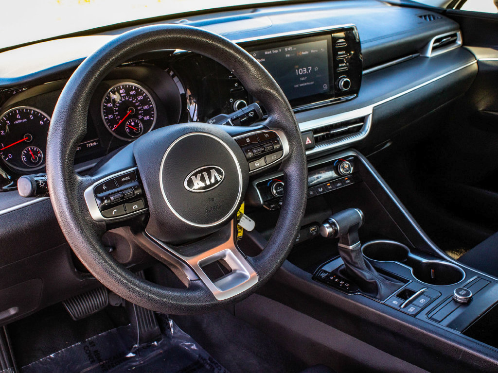 Used 2021 Kia K5 LX FWD image 15