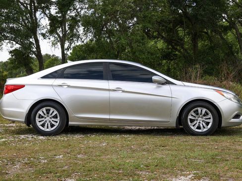 Used 2011 Hyundai Sonata GLS image 13