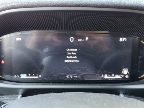 Used 2024 Jeep Wagoneer Series II w/ Flexible Seating Group image 17