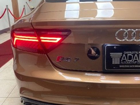 Used 2017 Audi RS 7 Performance w/ Driver Assistance Package image 11