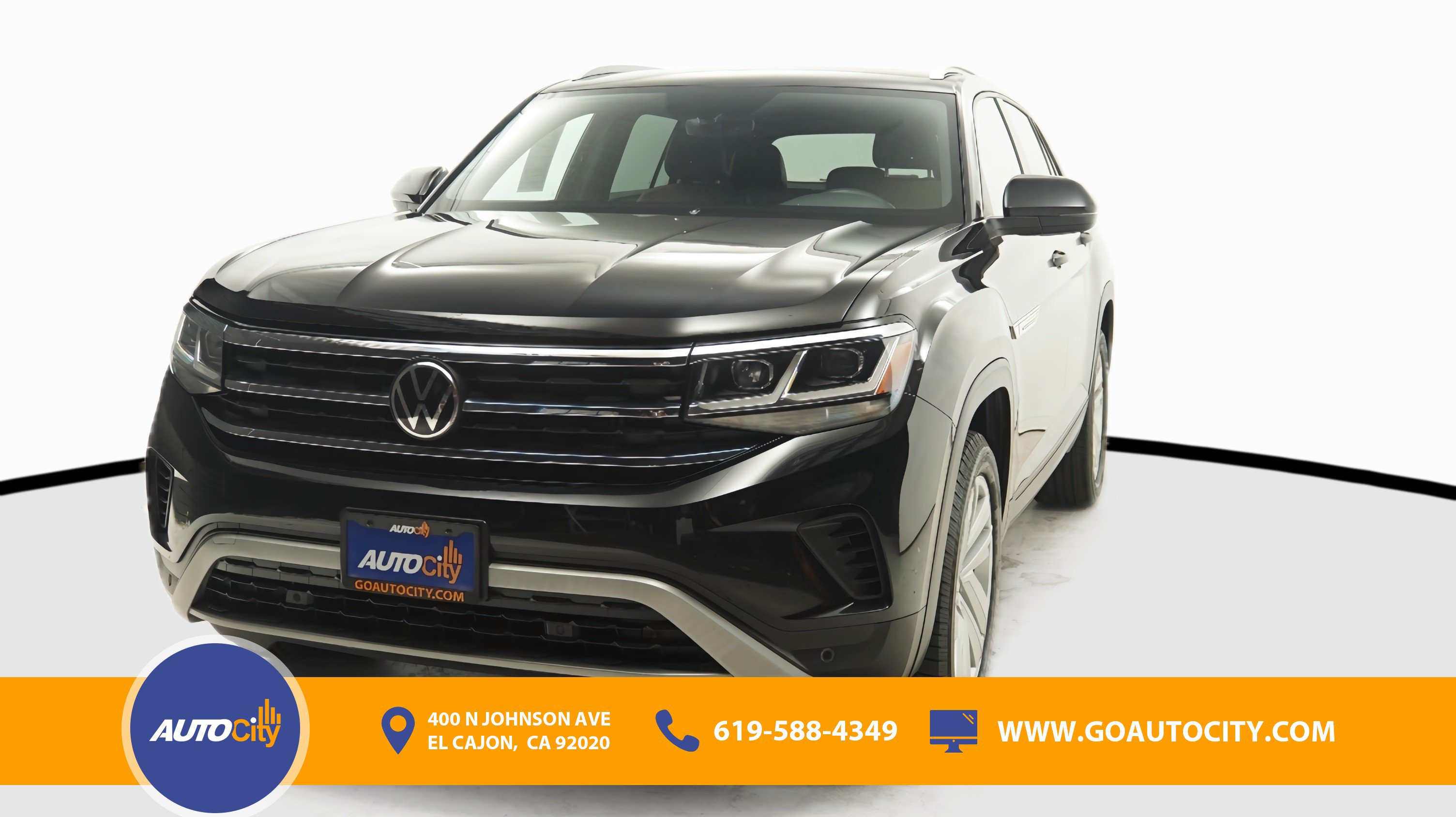 Used 2022 Volkswagen Atlas Cross Sport SE FWD image 1
