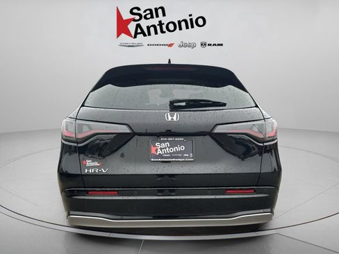 Used 2024 Honda HR-V EX-L image 13