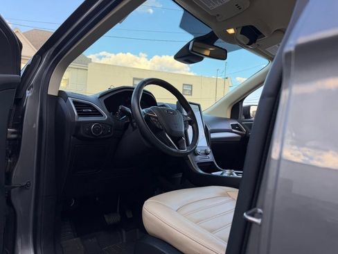 Used 2022 Ford Edge SEL w/ Convenience Package AWD/4WD image 20