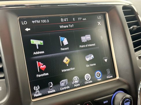 Used 2017 Jeep Grand Cherokee Limited w/ Luxury Group II image 13