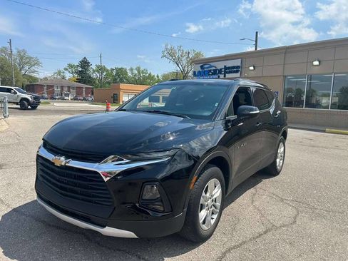 Used 2019 Chevrolet Blazer LT FWD image 1