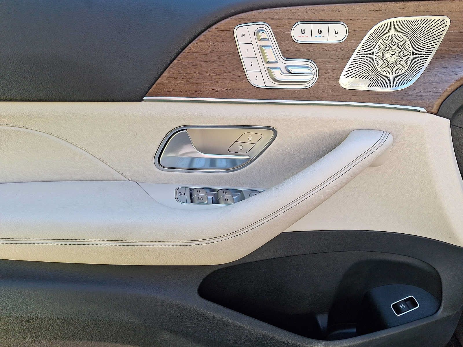 Used 2022 Mercedes-Benz GLE 350 4MATIC image 9