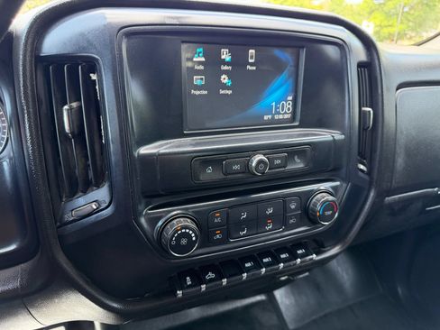 Used 2018 Chevrolet Silverado 2500 W/T RWD image 25