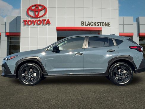 Used 2024 Subaru Crosstrek 2.0i AWD/4WD image 6