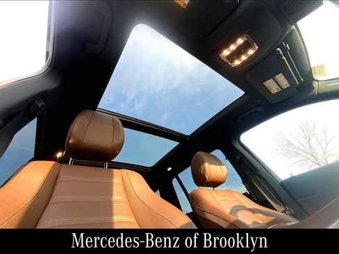 Used 2024 Mercedes-Benz GLS 450 4MATIC image 17