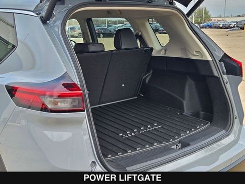 New 2026 Nissan Rogue SV image 28