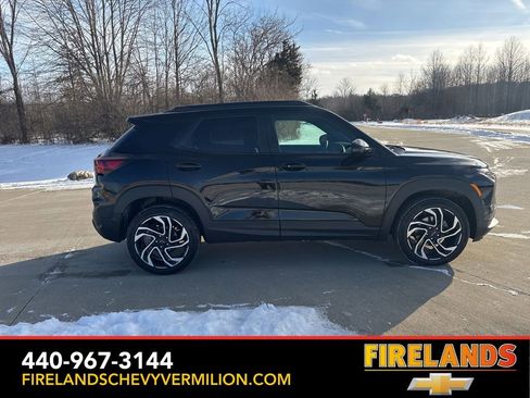Used 2024 Chevrolet TrailBlazer RS w/ Convenience Package image 11