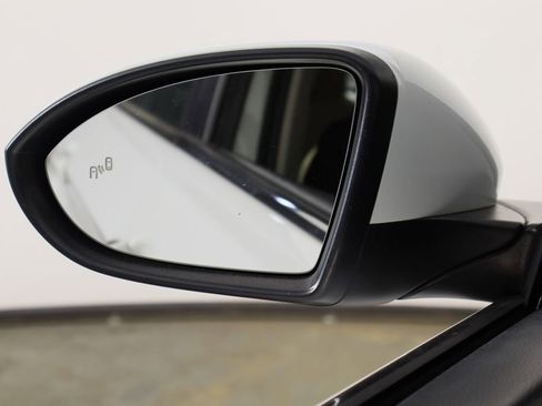 Used 2019 Volkswagen Jetta SE w/ Cold Weather Package image 37