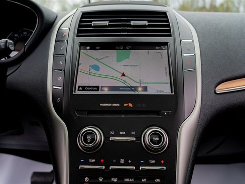 Used 2019 Lincoln MKC Reserve w/ MKC Climate Package AWD/4WD image 30