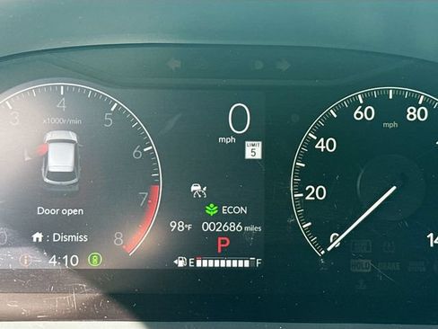 Certified 2026 Honda HR-V LX image 15