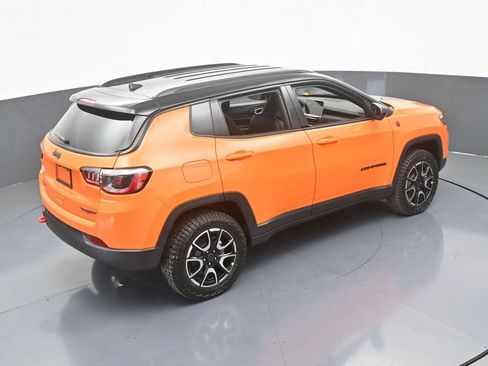 New 2026 Jeep Compass Trailhawk image 48