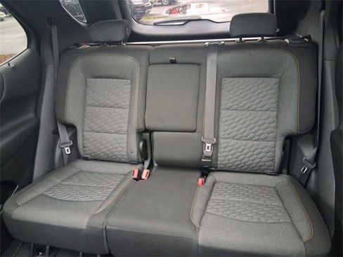 Used 2019 Chevrolet Equinox LT w/ Sun & Navigation Package image 13