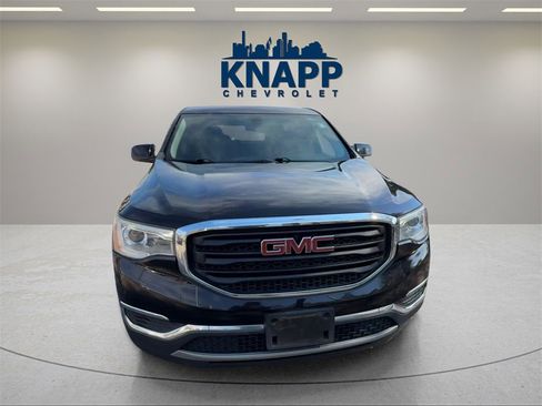 Used 2017 GMC Acadia SLE image 8