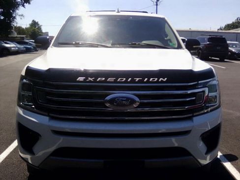 Used 2020 Ford Expedition Max XLT w/ Equipment Group 202A RWD image 17